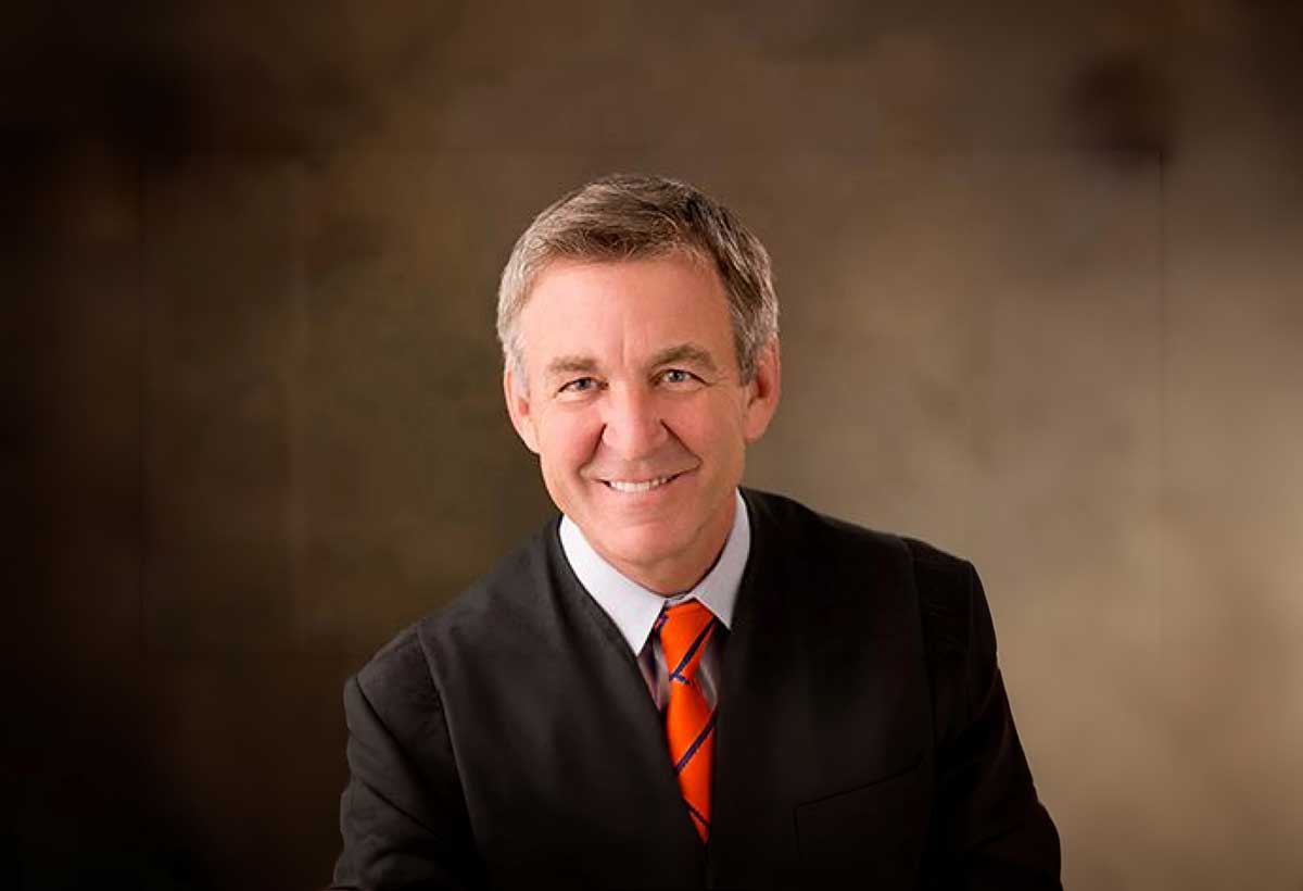 Dee Benson Memorial Scholarship