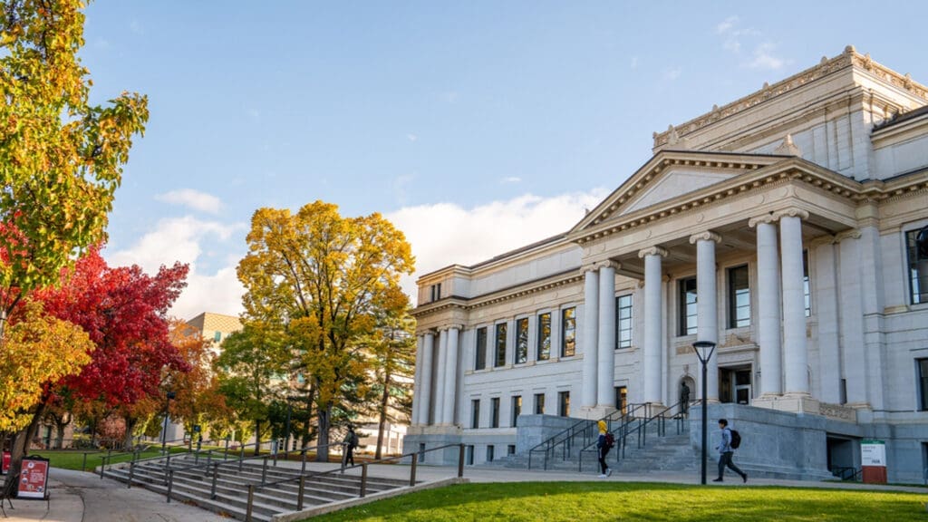 Presidents Circle University of Utah in fall colors
