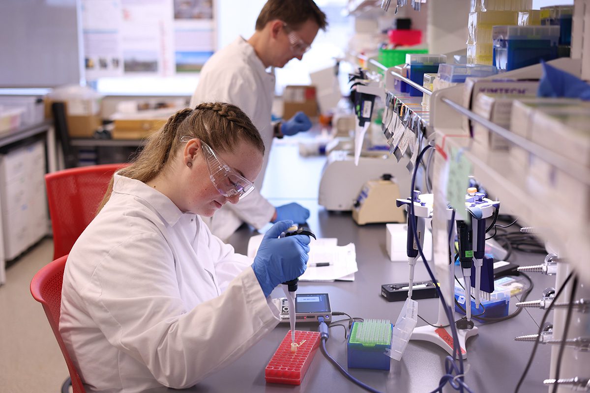 Biology Undergraduate Scholarships